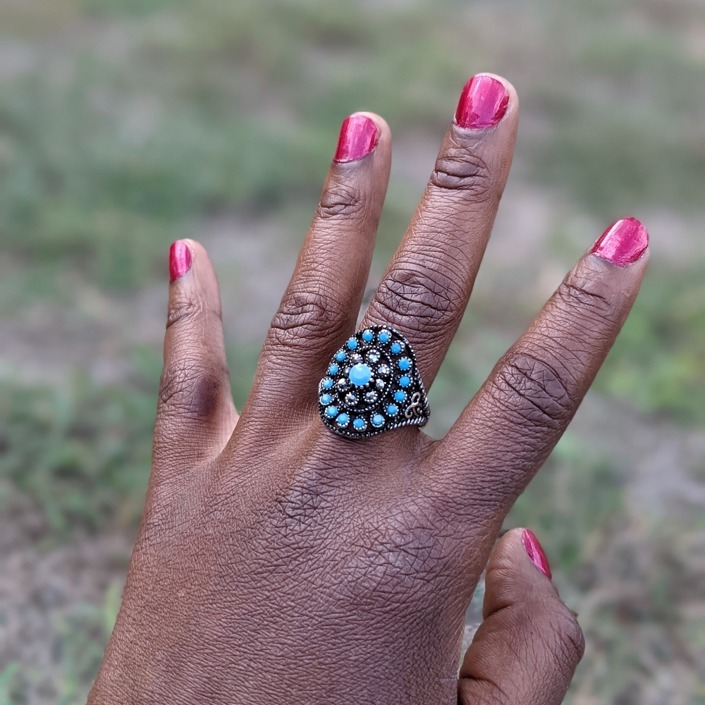 3 for $30 NWOT Ring - Small Turquoise Cirle